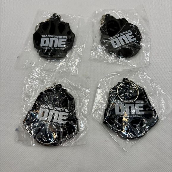 Transformers One Optimus Prime Megatron Key Chains (4) Orion Pax D16 NEW TF - Picture 2 of 3